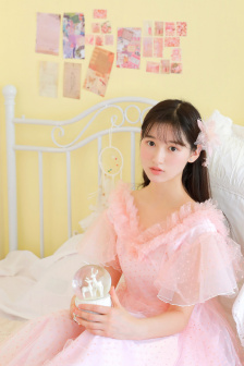 莹莹的成长日记阅读详情介绍